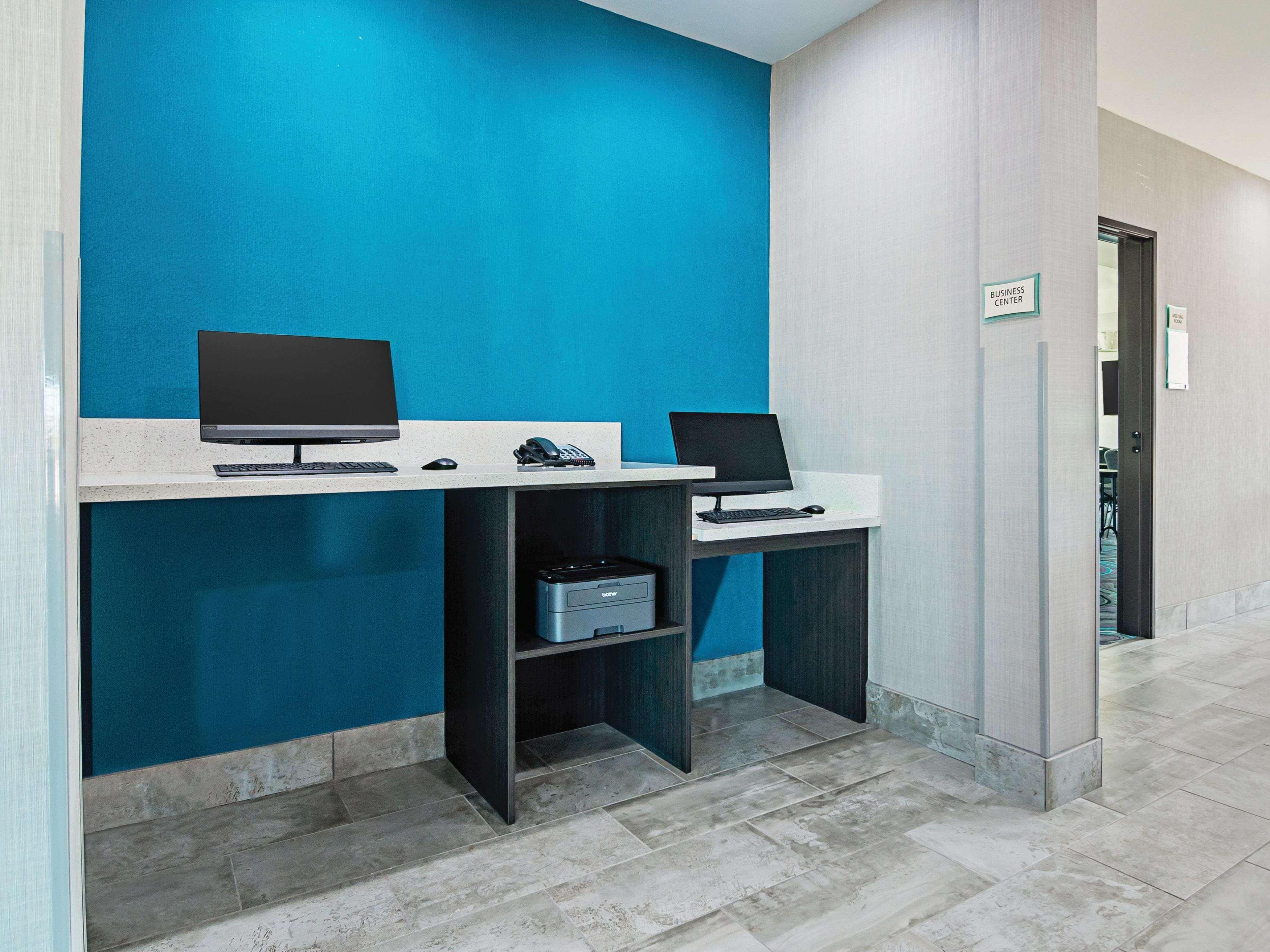 Hotel La Quinta By Wyndham Dallas -
